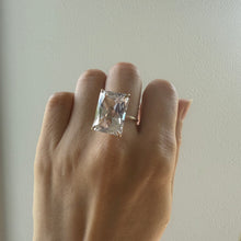 画像をギャラリービューアに読み込む, tranceparent ring/crystal
