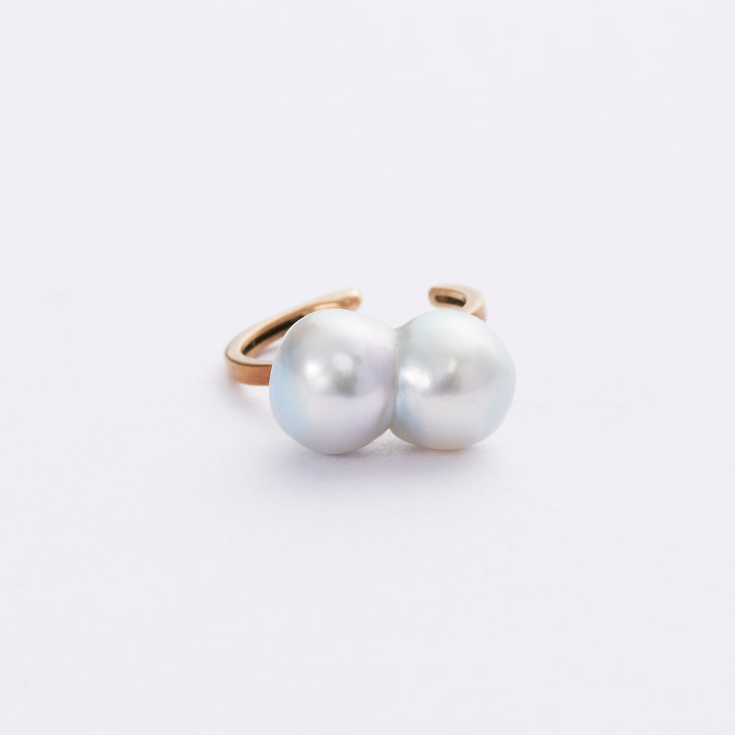 【O様専用】twin pearl ear cuff Ⅱ