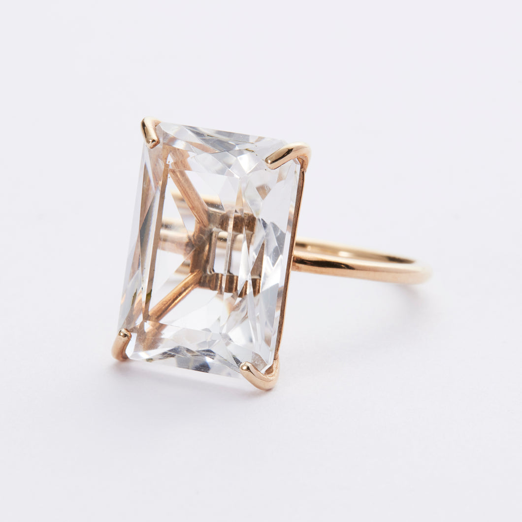 tranceparent ring/crystal