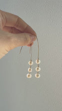 ギャラリービューアmarquis hoop pierce/white pearlに読み込んでビデオを見る
