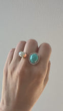 ギャラリービューアdaydream ring/turquoiseに読み込んでビデオを見る
