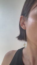 ギャラリービューアswing pierce/yellow quartsに読み込んでビデオを見る
