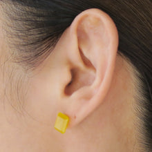 画像をギャラリービューアに読み込む, rectangle pierce/yellow agate
