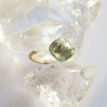 画像をギャラリービューアに読み込む, rose square single ring/green amethyst
