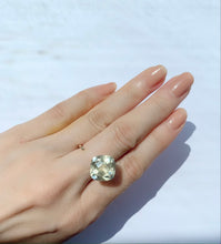 画像をギャラリービューアに読み込む, rose square single ring/green amethyst
